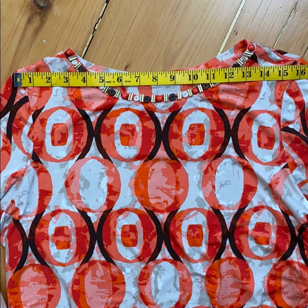 Ruby Red, Patterned Top, Side Ruching. - image 7